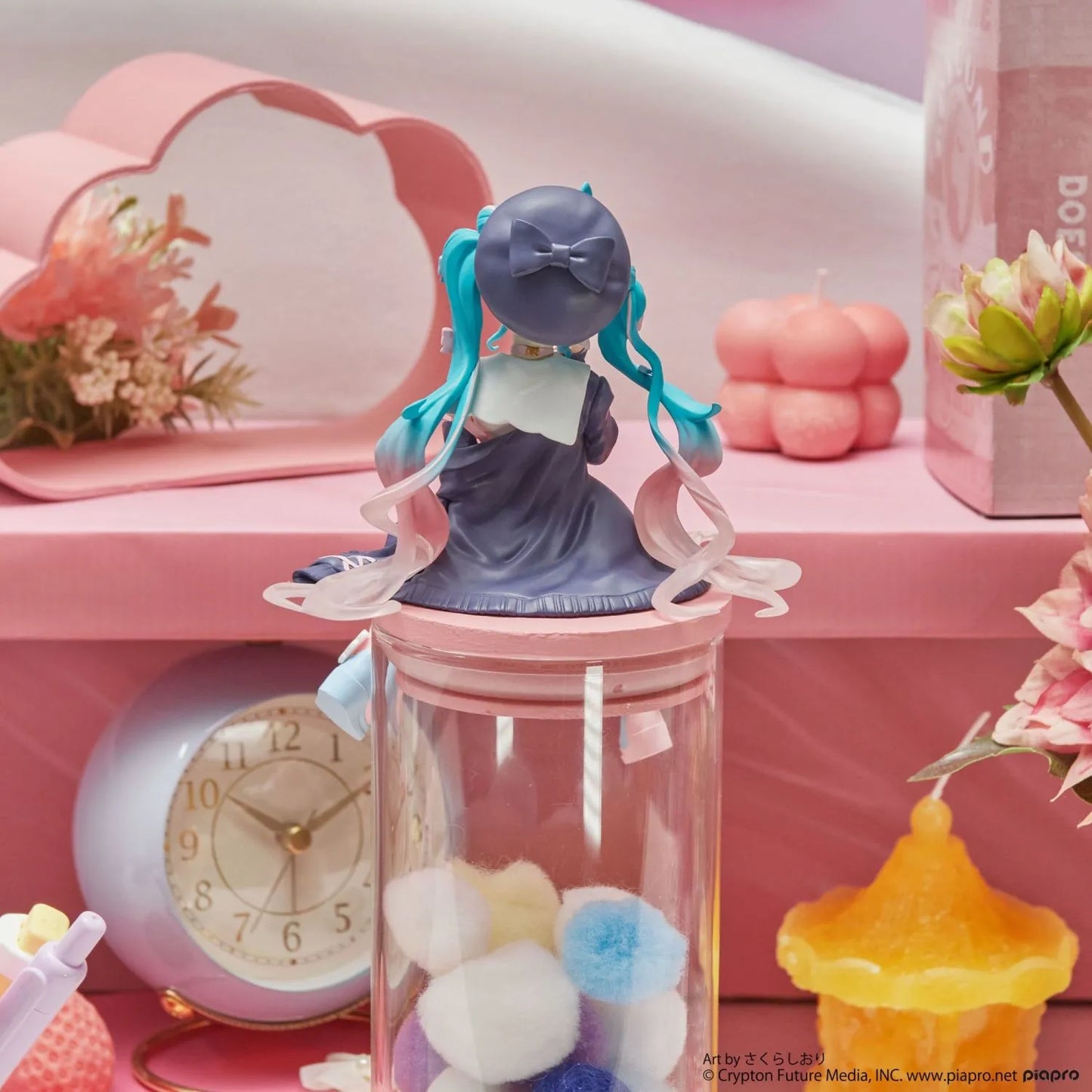 FURyU VOCALOID Hatsune Miku Future Hot Noodles Hand made Peripheral Model Chassis Car mounted Ornament Gift Male