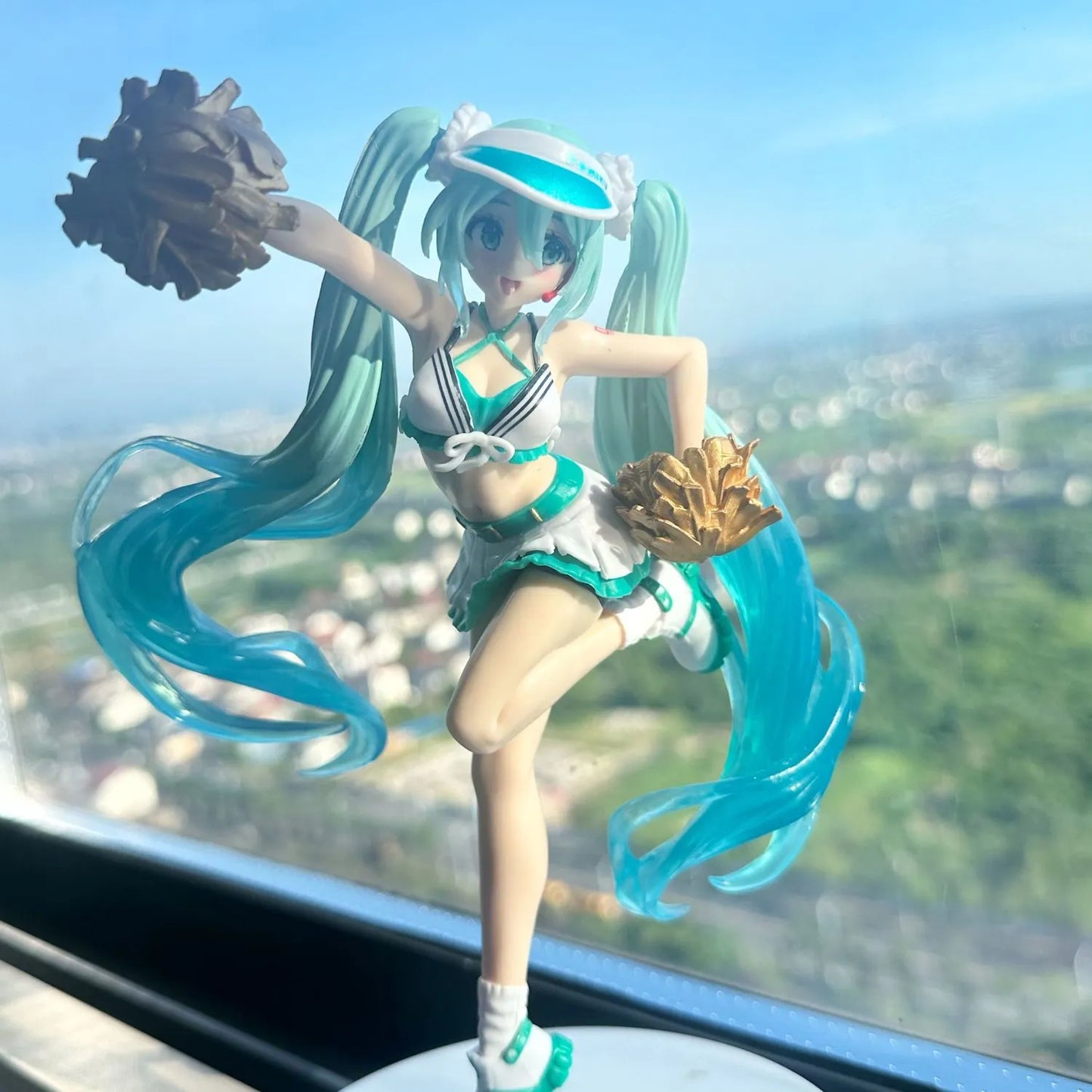 Hatsune Miku hand-operated uniform cheerleading team anime model decorations of Shouyin animation