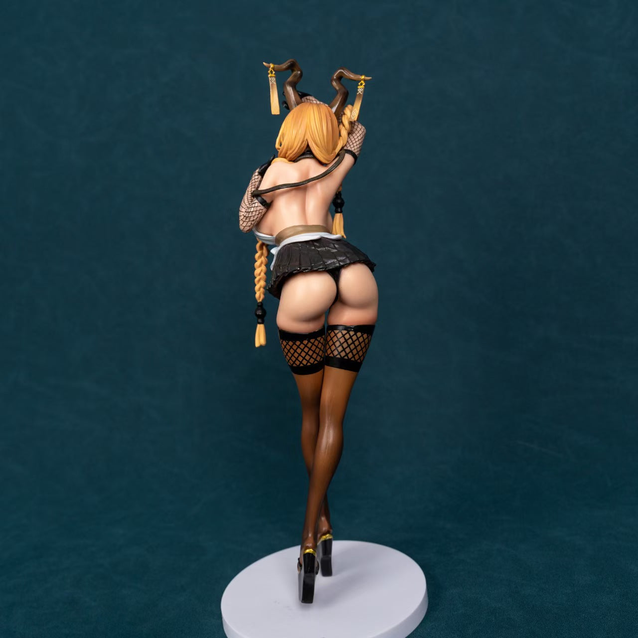 New No Box 1/6 31CM Girl Game Anime PVC Toy Figure Model Plastic Statue