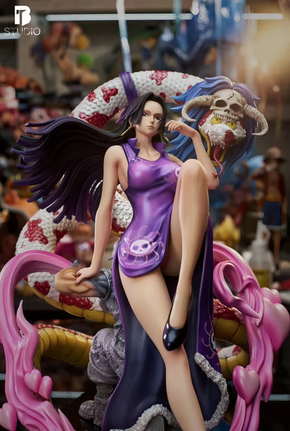 BT Empress [Japanese Version] JT Exclusive Limited Edition One Piece Anime Peripheral Handmade Model Table Set Decoration Muse