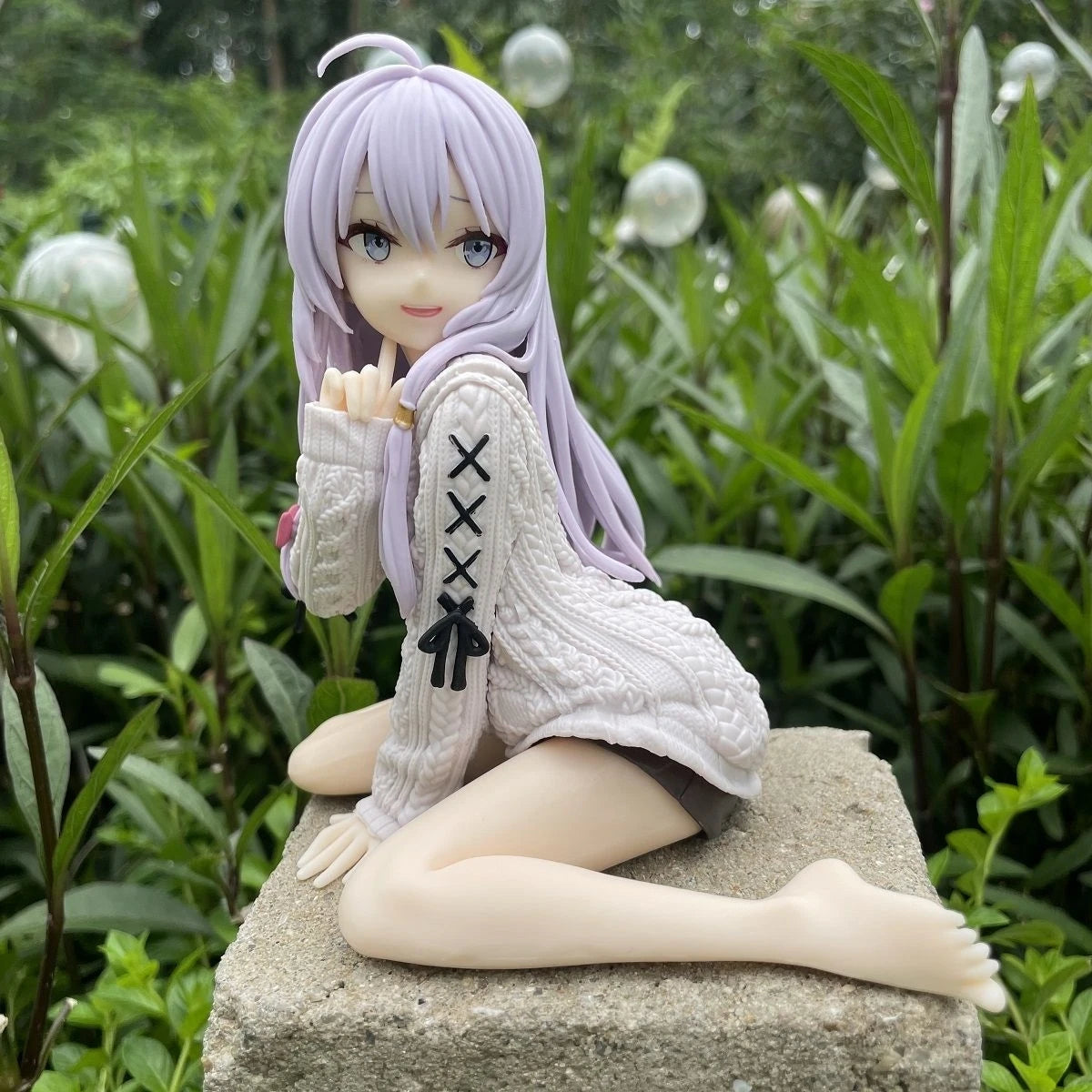 Devil's Journey Irina Handles Sitting Sweater Dress Knitting Turn Back Animation anime Pretty Girl Ornaments