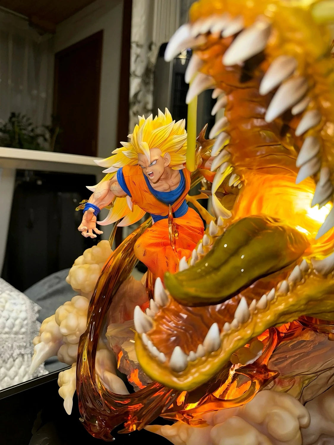 Dragon Fist SSJ3 EX [Limited Edition] 45cm Light-up GK Statue