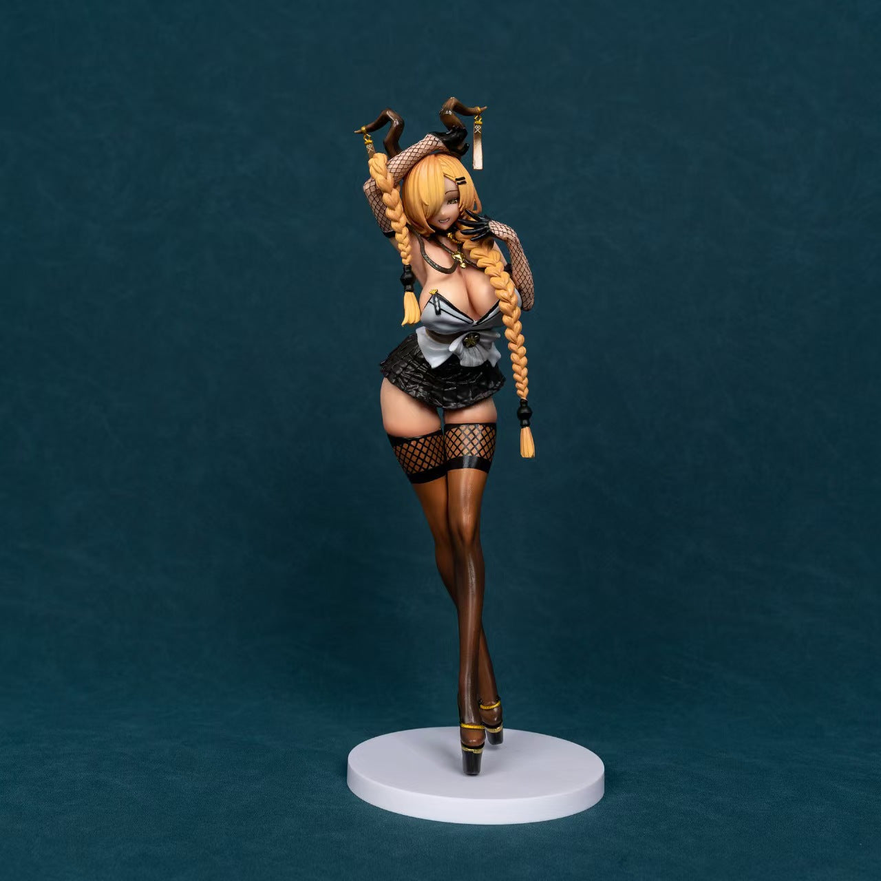 New No Box 1/6 31CM Girl Game Anime PVC Toy Figure Model Plastic Statue