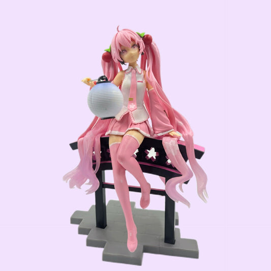 Taito Hatsune Miku Sakura Lantern ver AMP+ Figure, Multiple Colors (T40008)